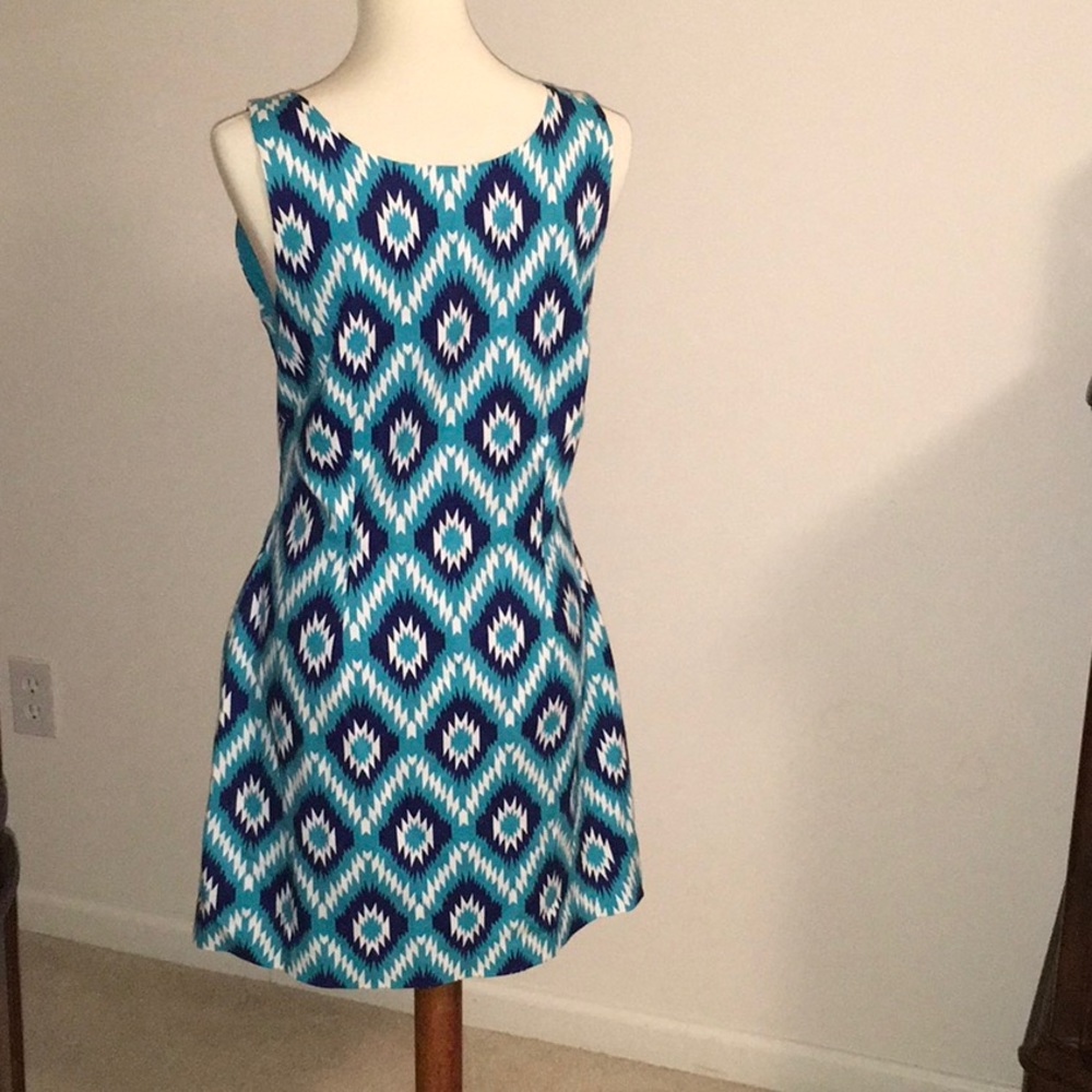 Dress - Picture 2 of 2
